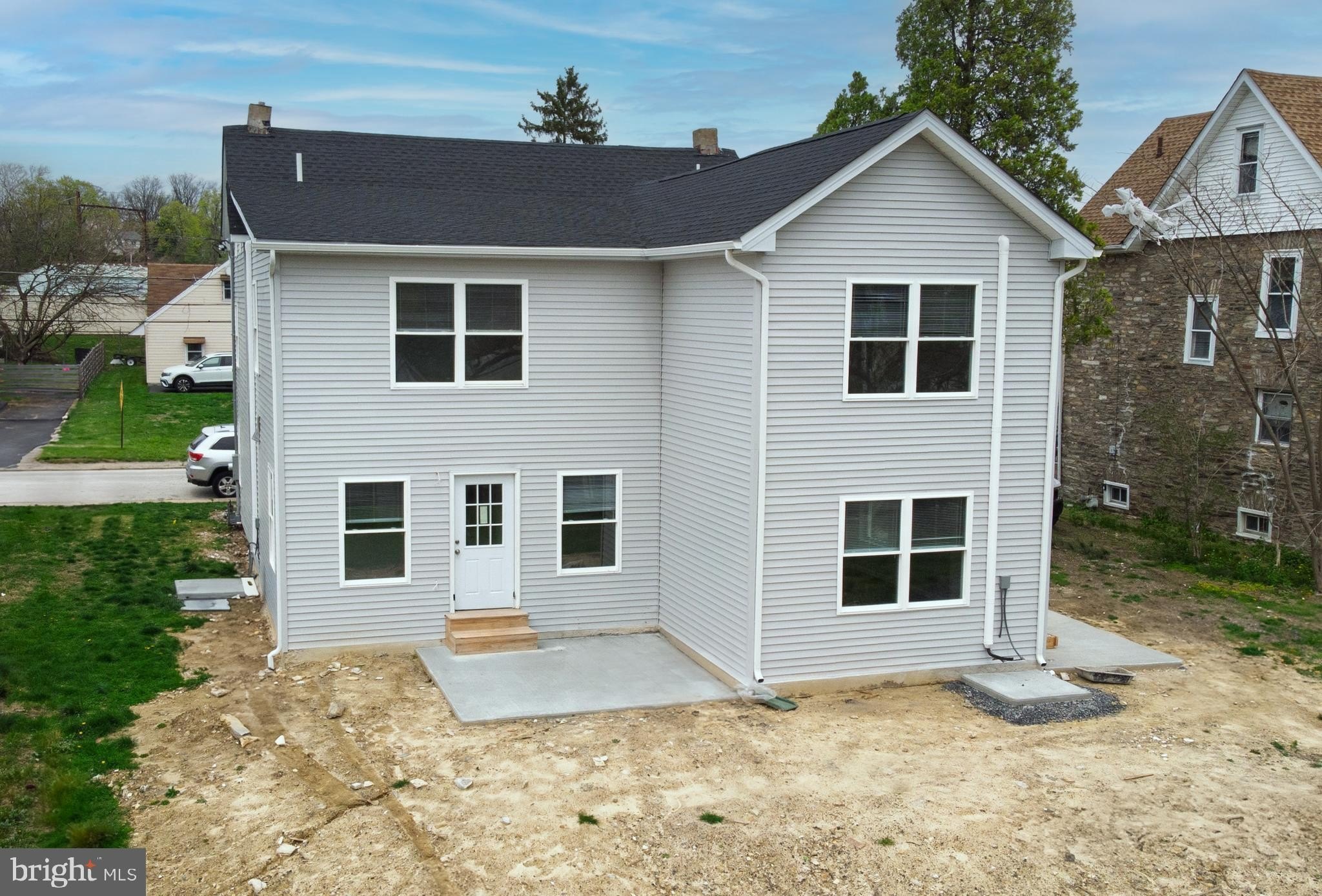 520 East Ave – photo 2