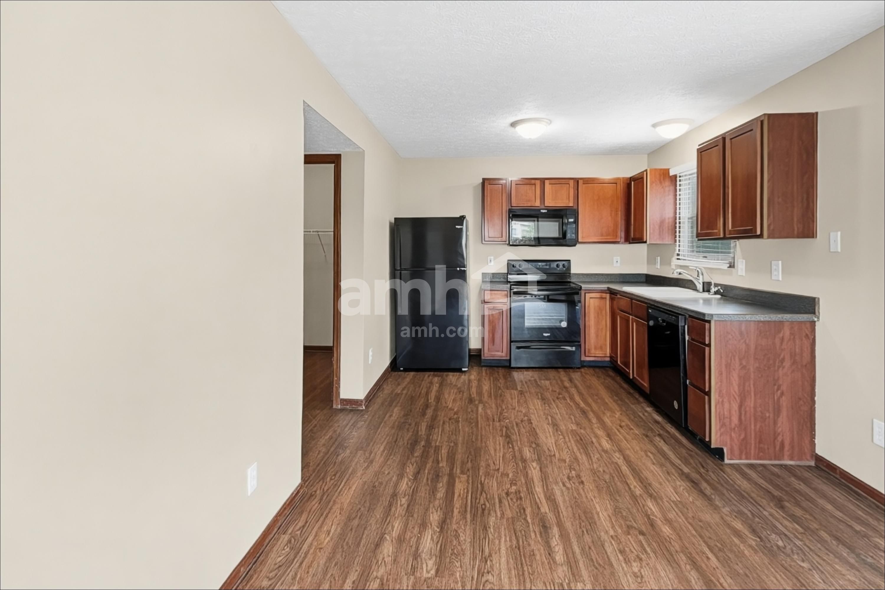 5829 Sharets Dr – photo 3
