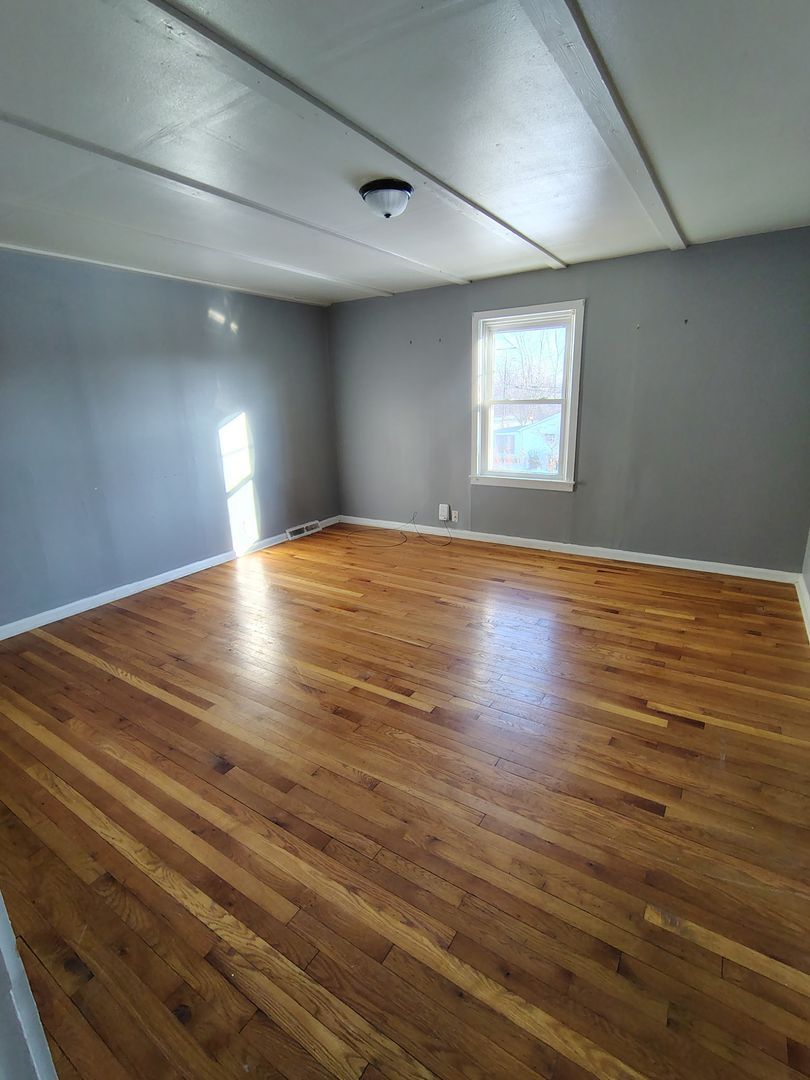 2703 Tremper Ave unit #4 – photo 3