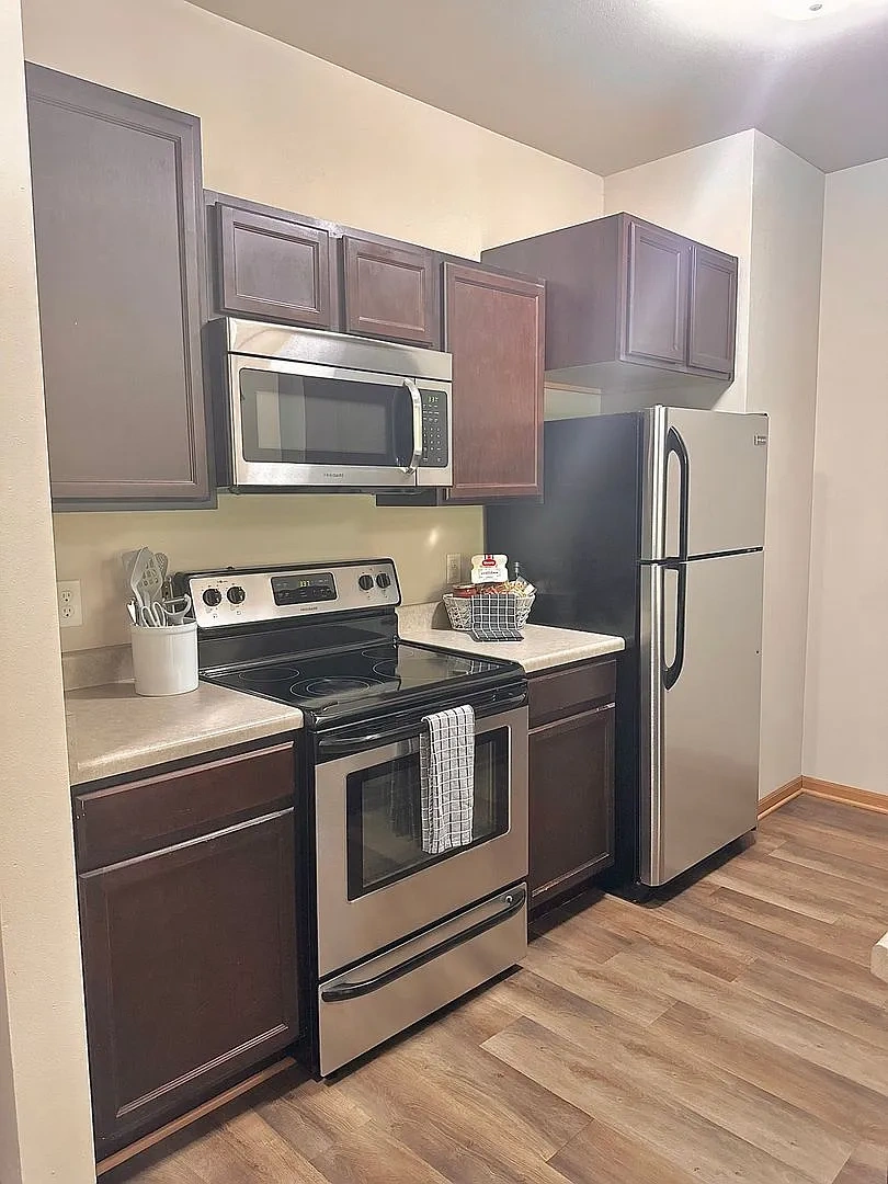 Fairway Glen Apartments – photo 4