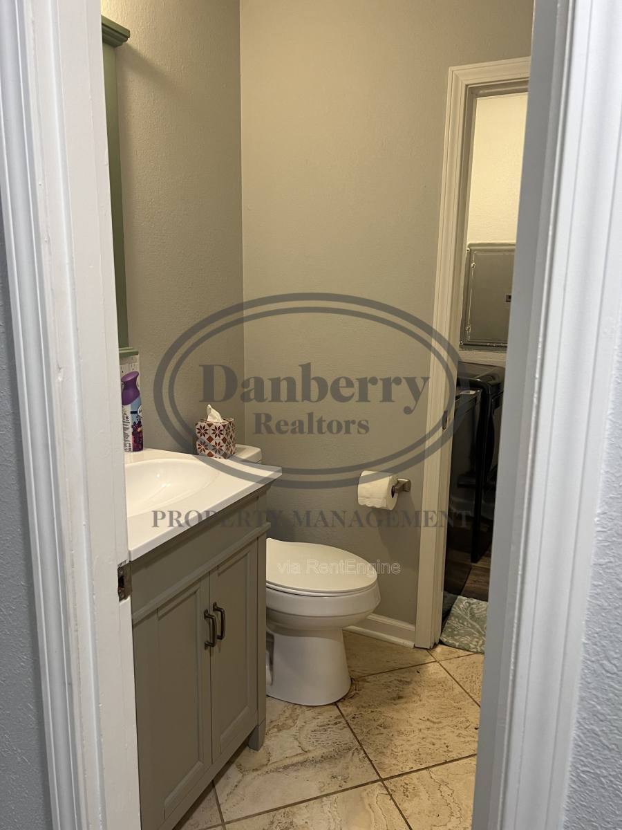 6051 Graystone Dr unit 1 – photo 5
