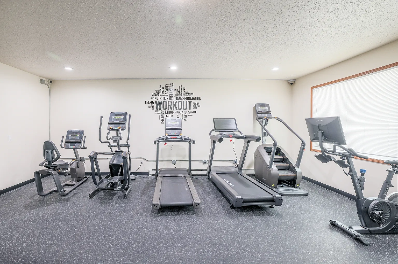 Amber Crossing Apartments – photo 4