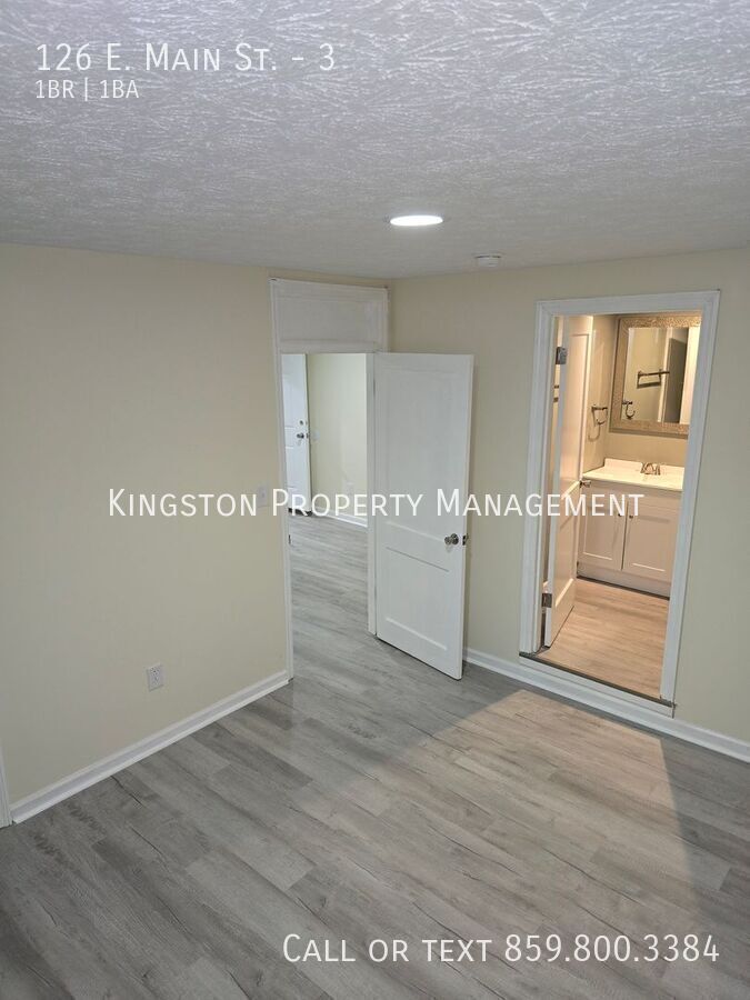 126 E Main St – photo 3