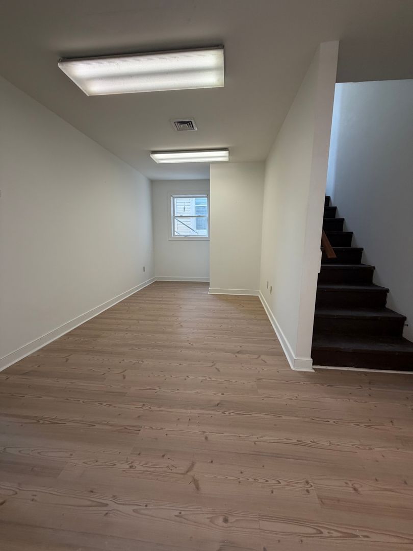 247 S 8th St unit Unit 2 – photo 5