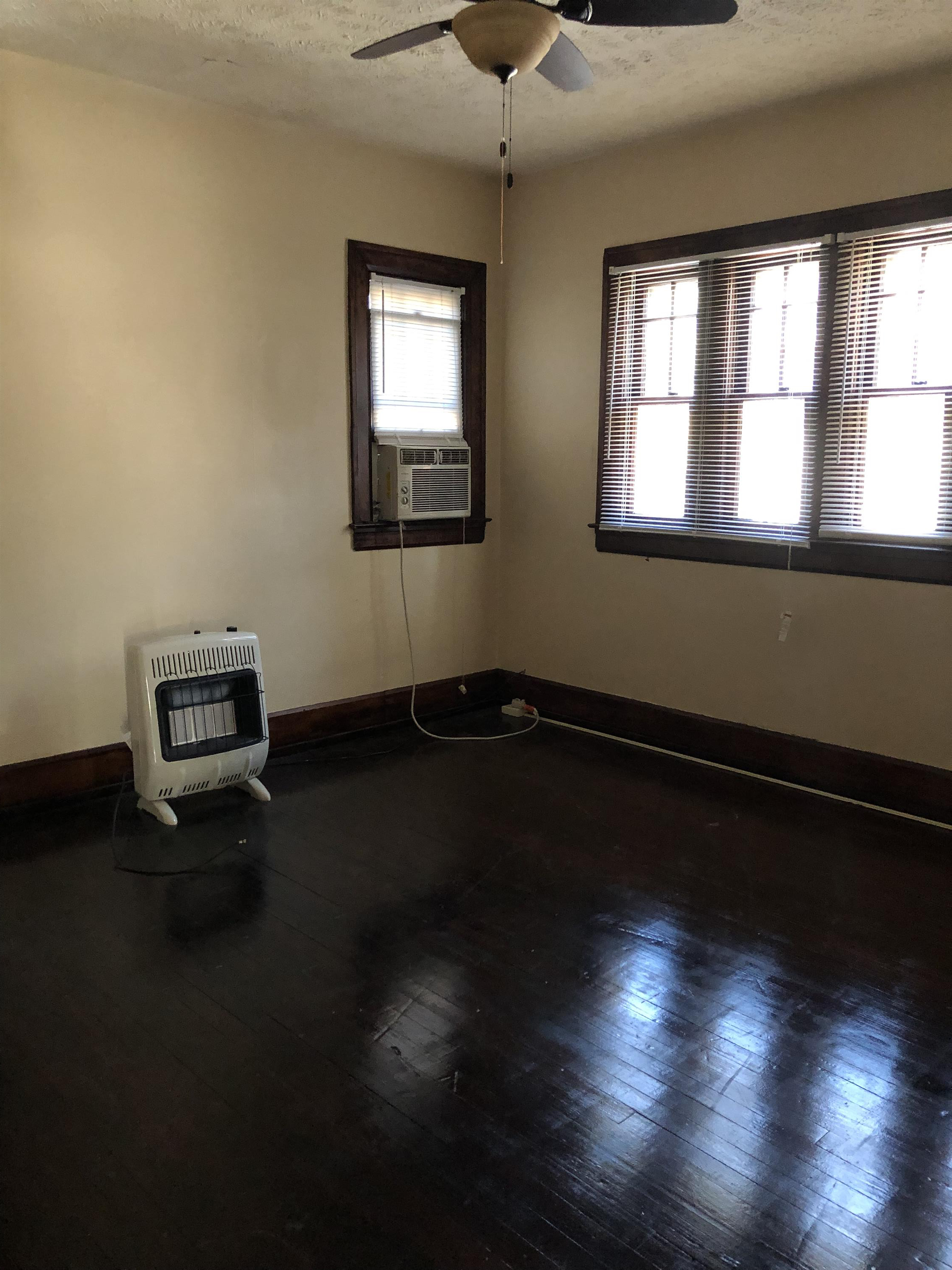 1211 8th St unit 3 – photo 3