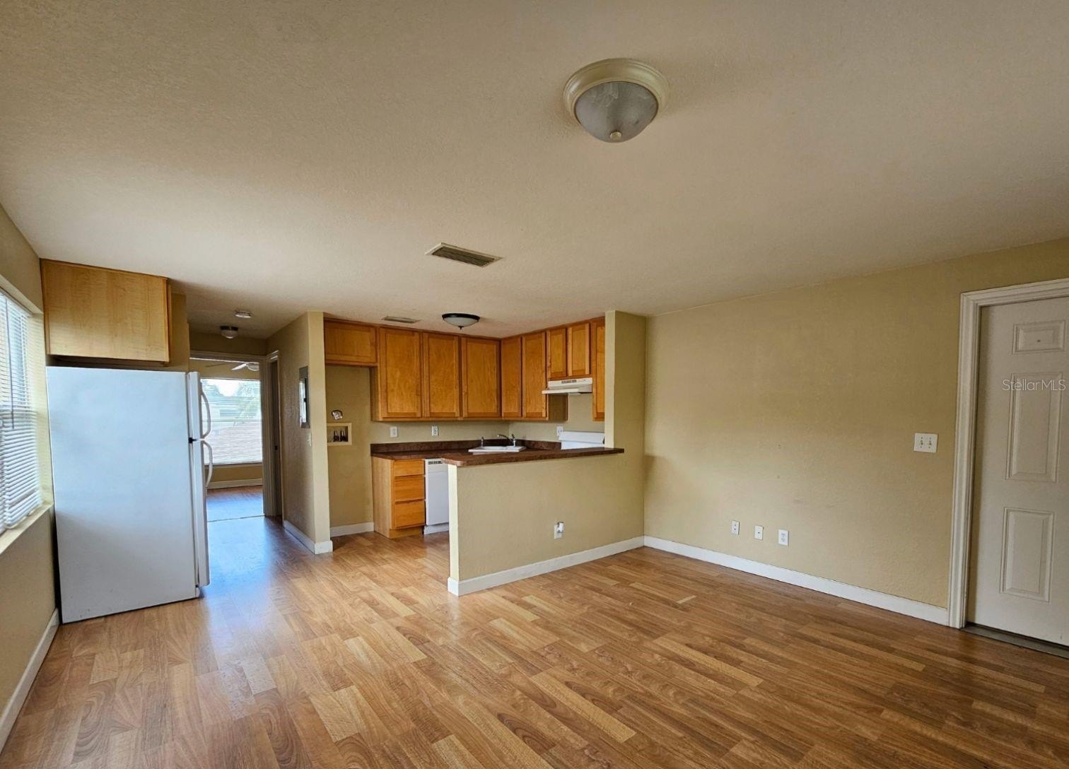117 N Evergreen Ave #201 – photo 4