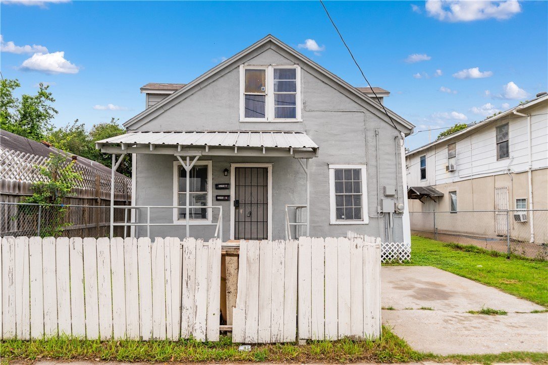 2245 Comanche St #A – photo 2