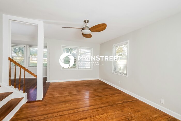 3220 Stratford Ave – photo 5