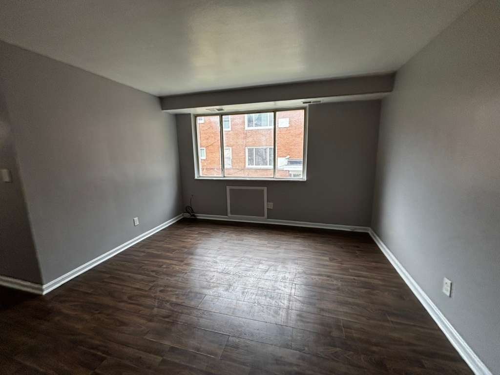 13955 Superior Rd unit 101 – photo 3