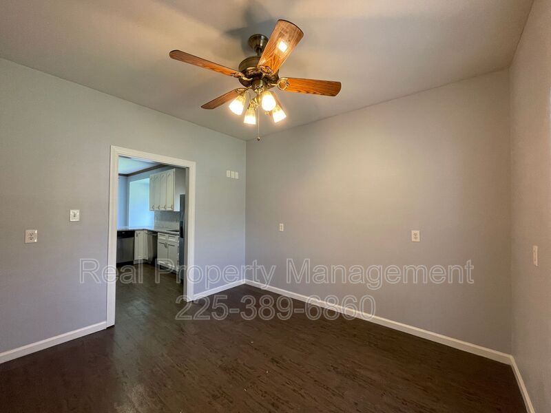 25491 Plantation Ave – photo 3