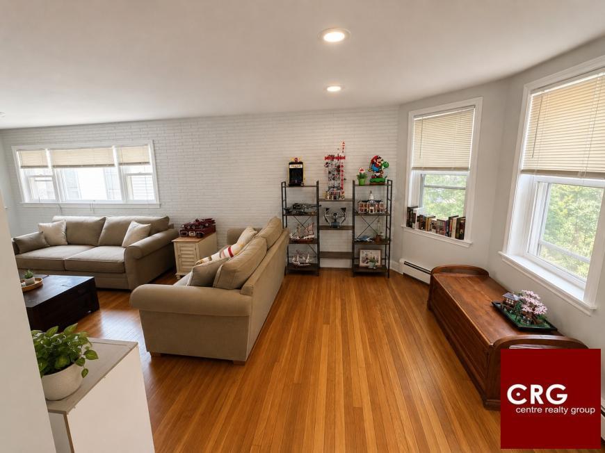 116 Gladstone St – photo 2
