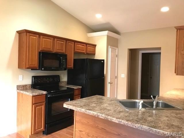 1050 Notting Hill Ct – photo 4