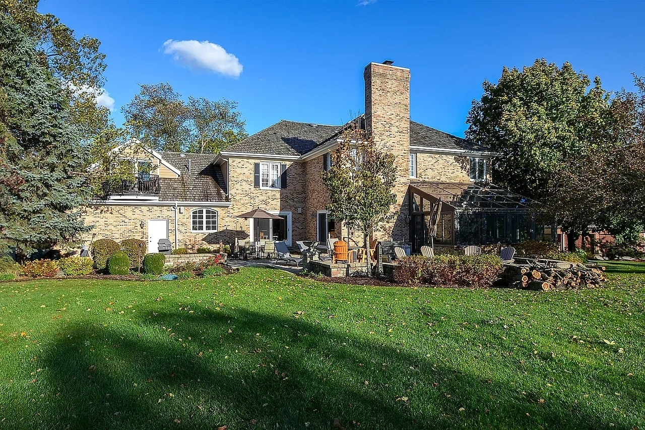 1614 Guthrie Cir – photo 2