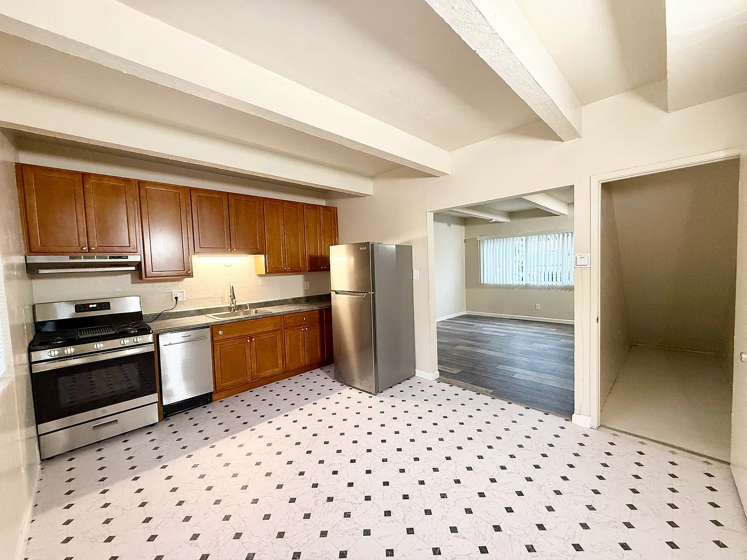 Casa de Luna Townhomes – Floor plan