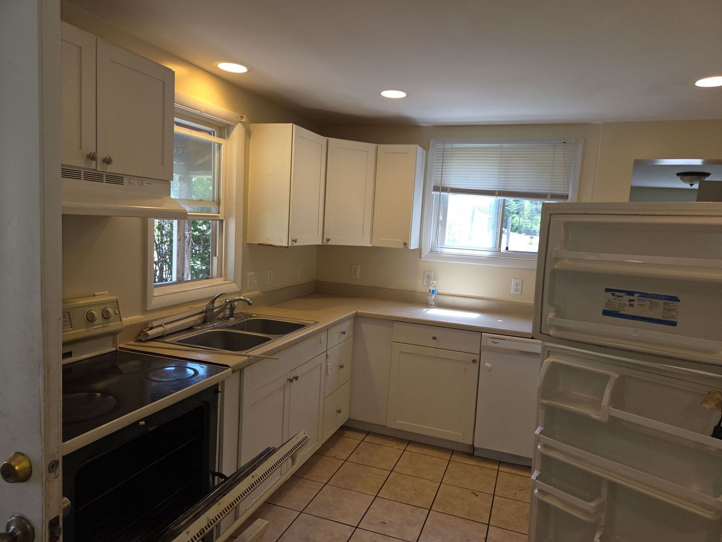 1314 W College Ave unit 1314 W College Ave- Unit 1 – photo 3