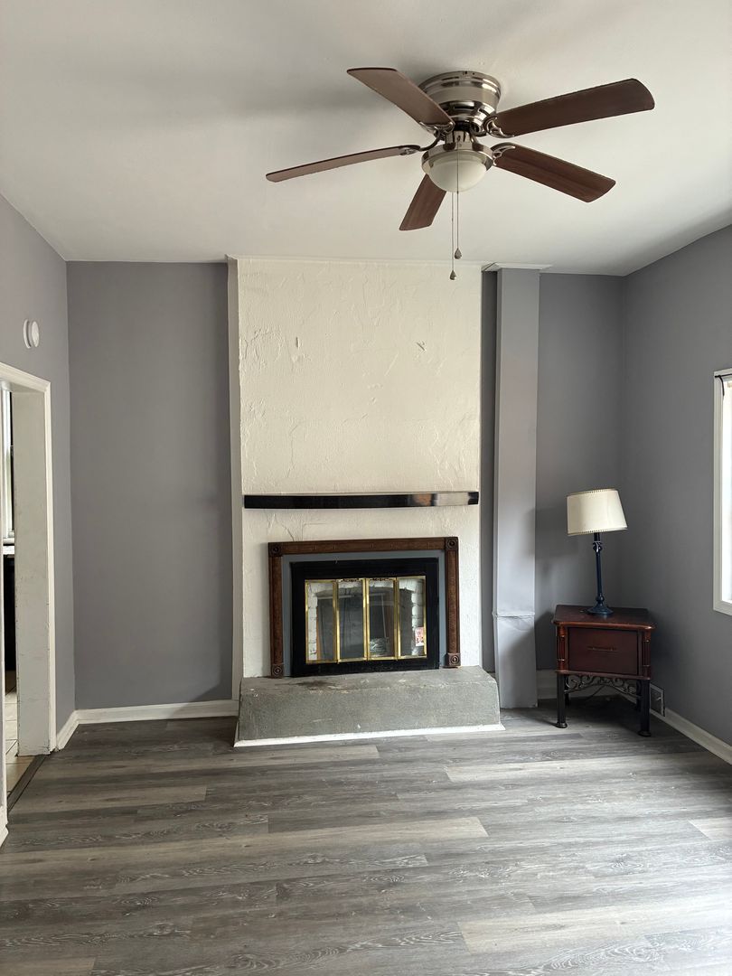 3021 Ashlyn St unit 3021 Ashlyn St 1 – photo 2