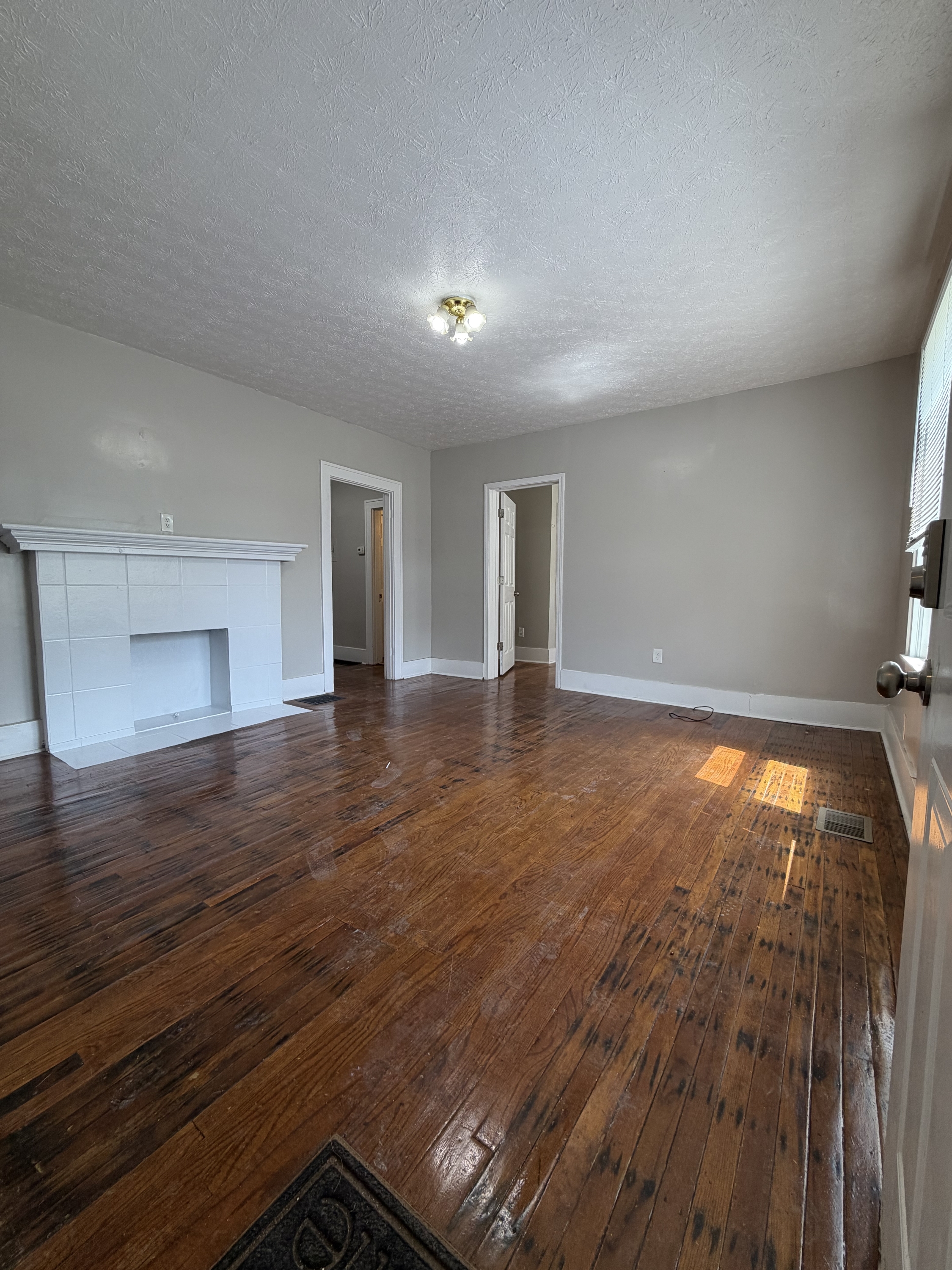 724 S 38th St unit 1 – photo 1