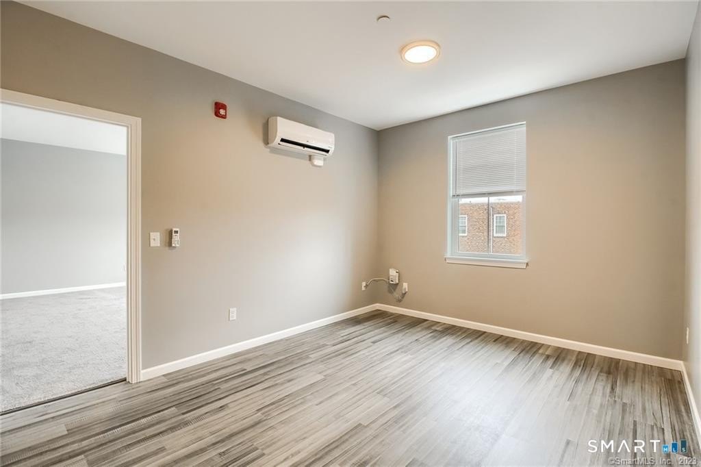 9 Steele Blvd #201 – photo 5