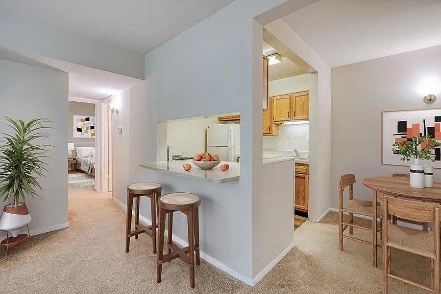 Rollingwood Apartments – photo 4