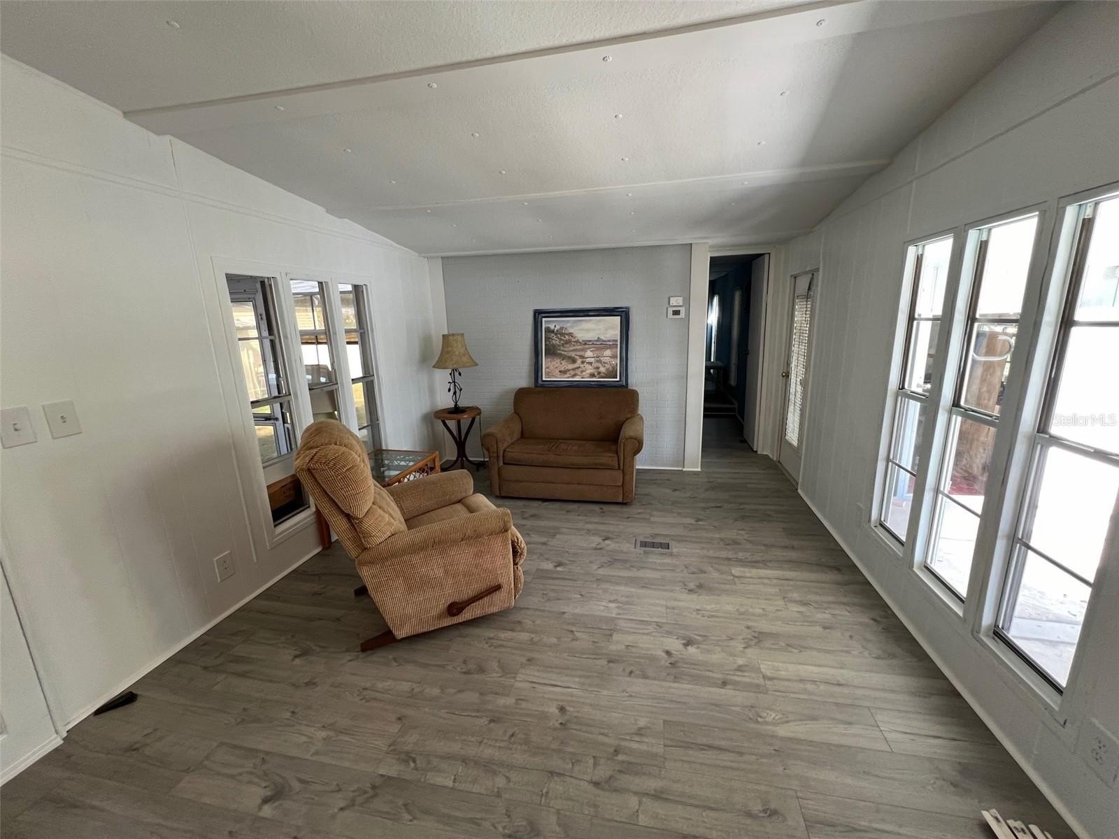 11 Shady Ln – photo 2