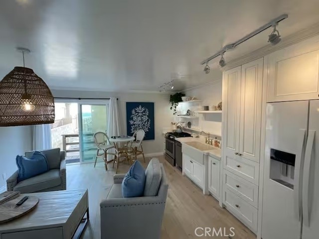 1398 Seacoast Dr unit A – photo 4