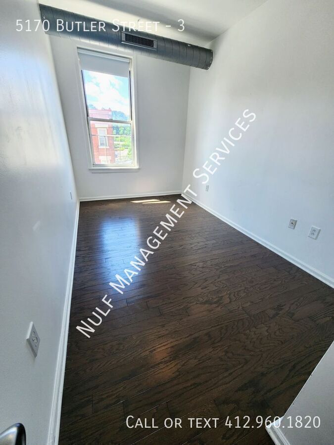 5170 Butler St – photo 4