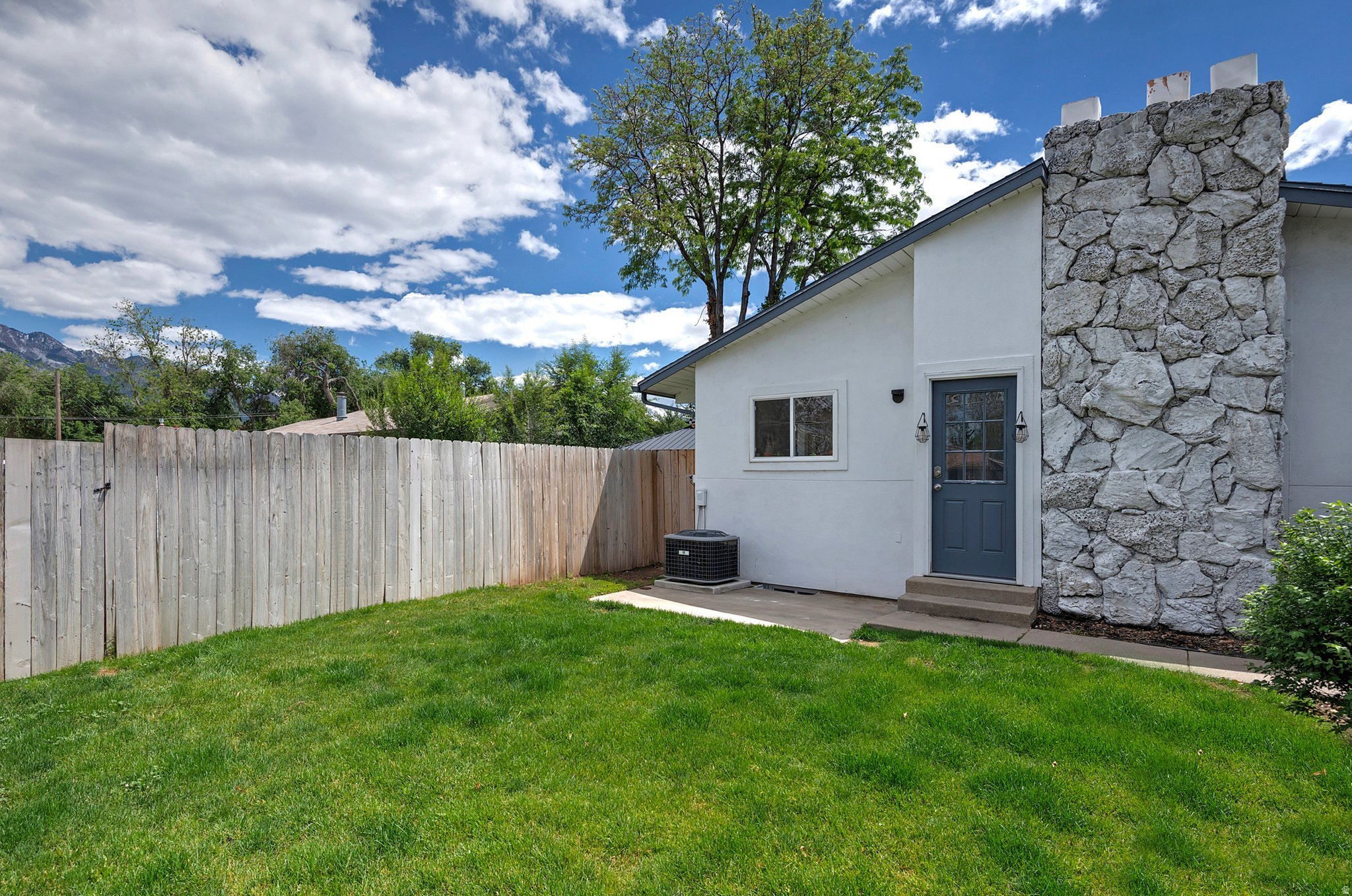 4901 S Laura Dr – photo 4