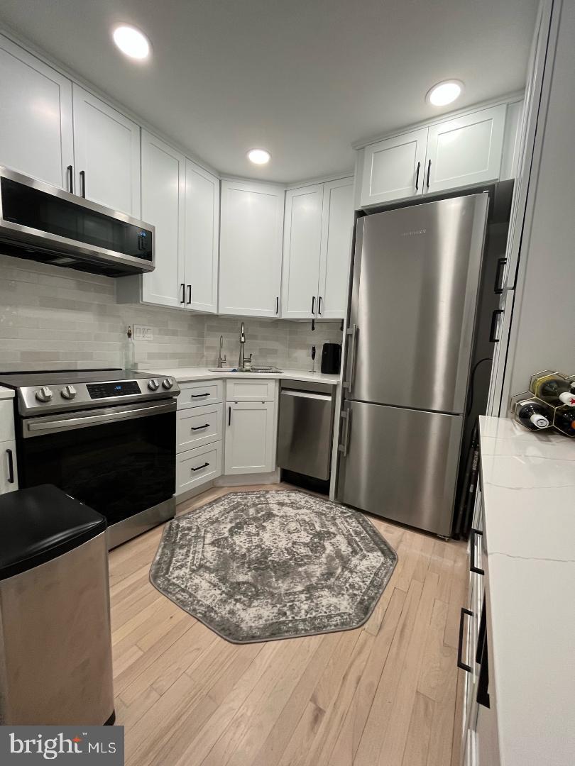566 N St Asaph St – photo 5