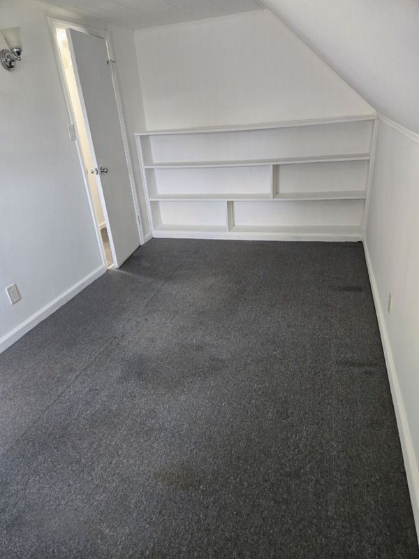 717 Henry St unit 2 – photo 3