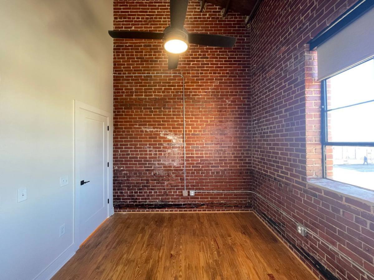 805 Martin Luther King Jr Blvd unit 1 – photo 5