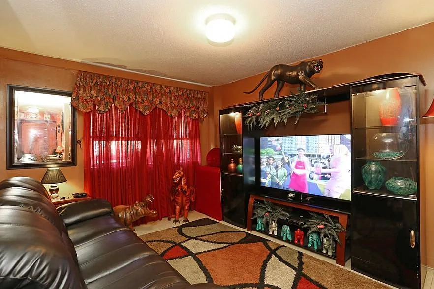 Faith Manor – photo 3