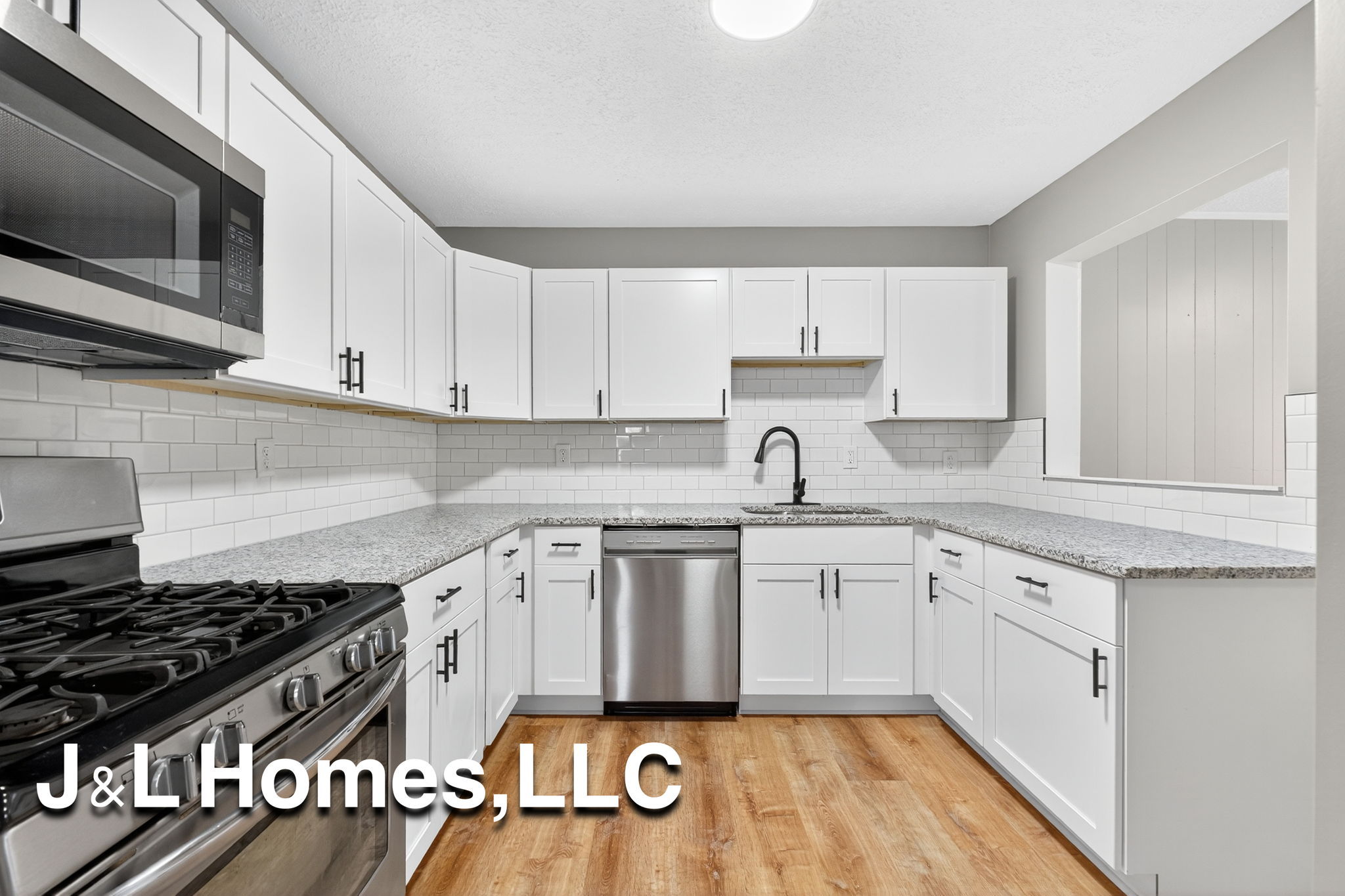 1655 Westfield Dr N – photo 1