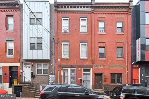 2136 N Carlisle St – photo 3