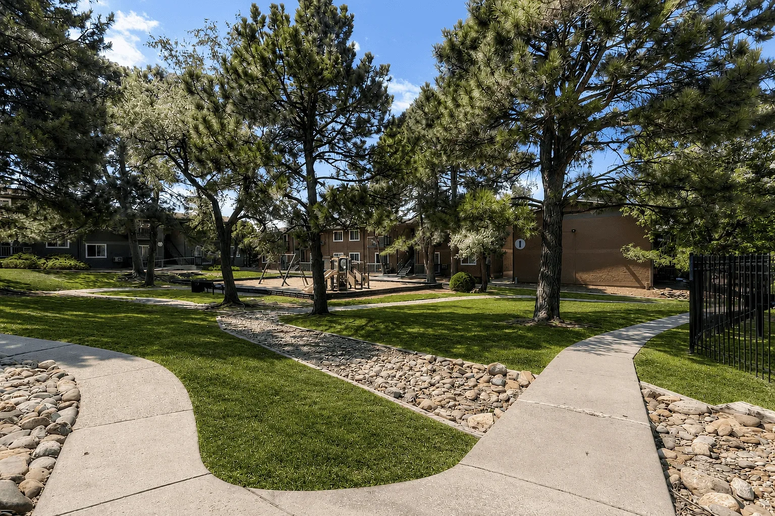 Greentree Village Apartments – photo 5