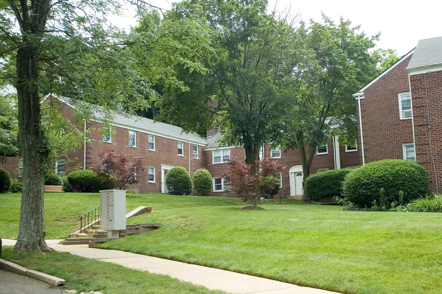 Prospect Hill Apartments – photo 2