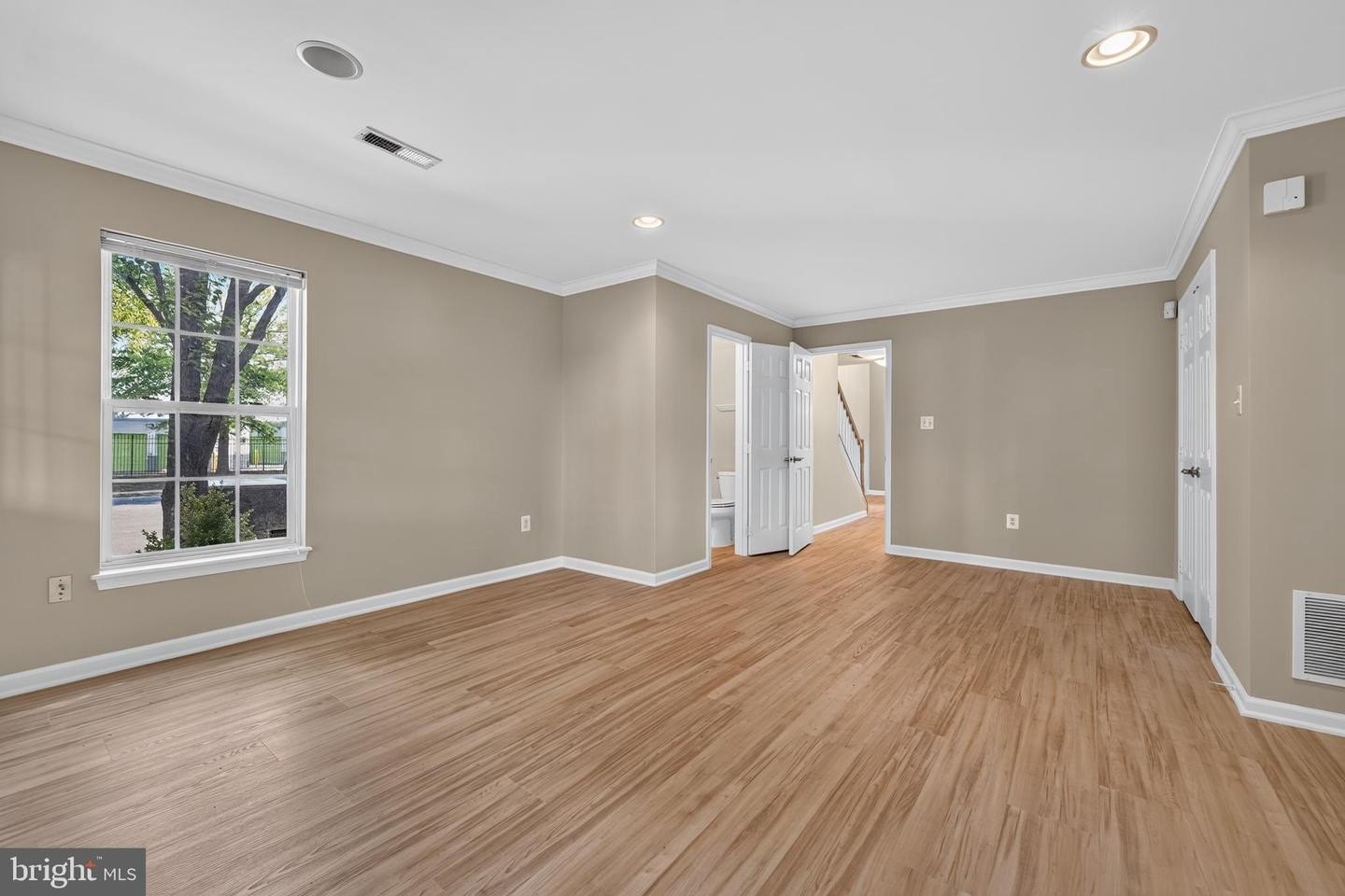 5902 Ians Way – photo 5