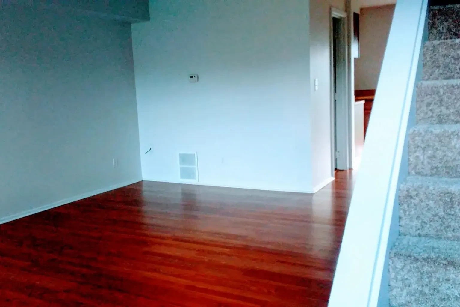 Townhouse Village Apartments – photo 5