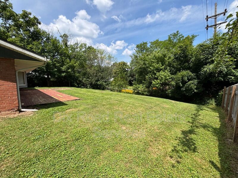440 Mc Creary Ct – photo 3