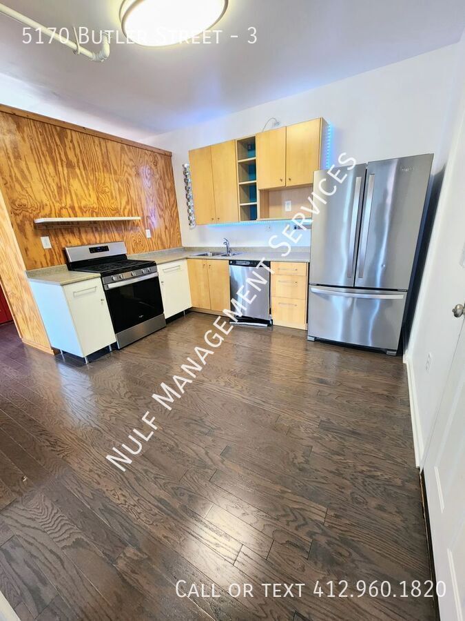5170 Butler St – photo 1