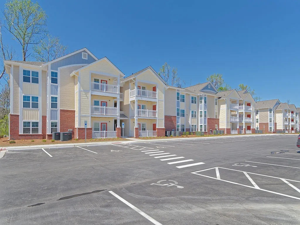 Cypress Cove Apartments – photo 2