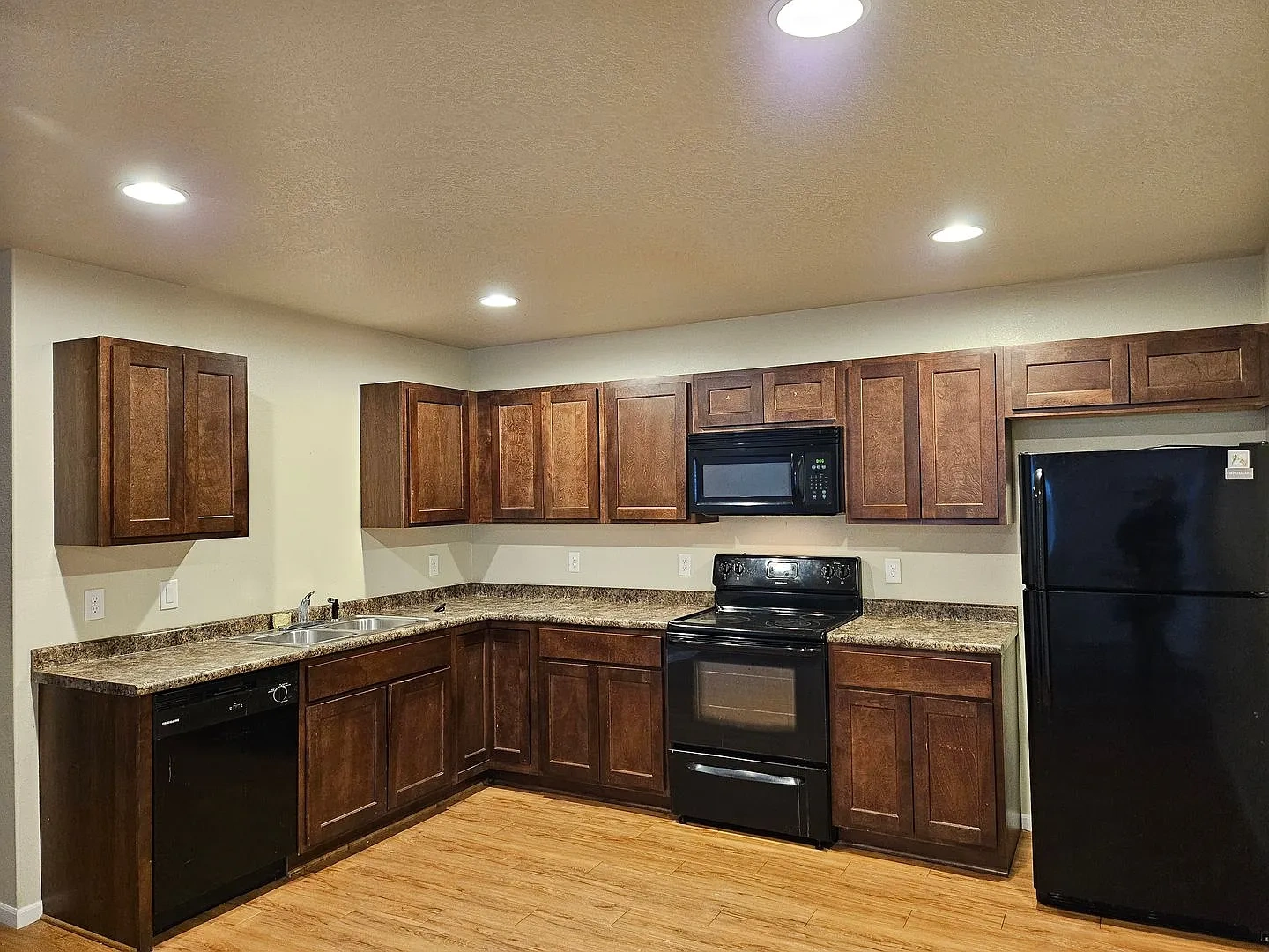 Meadow Villas – photo 3