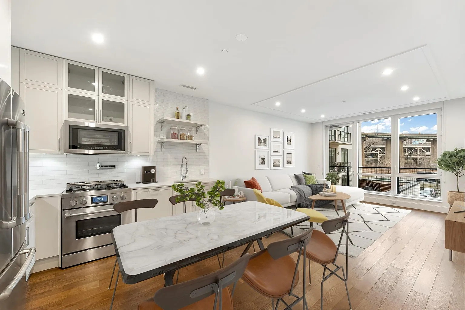 Hamilton House – Floor plan