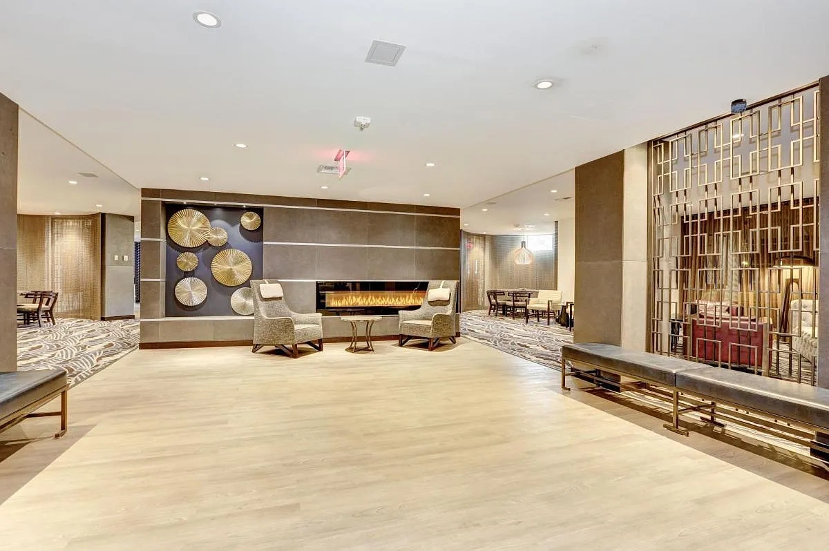 The Dorchester House – photo 1