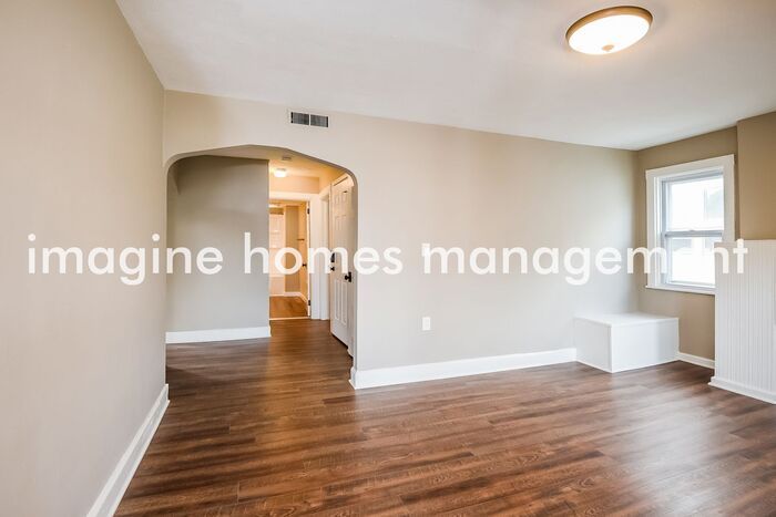 1469 Lakeland Ave – photo 5