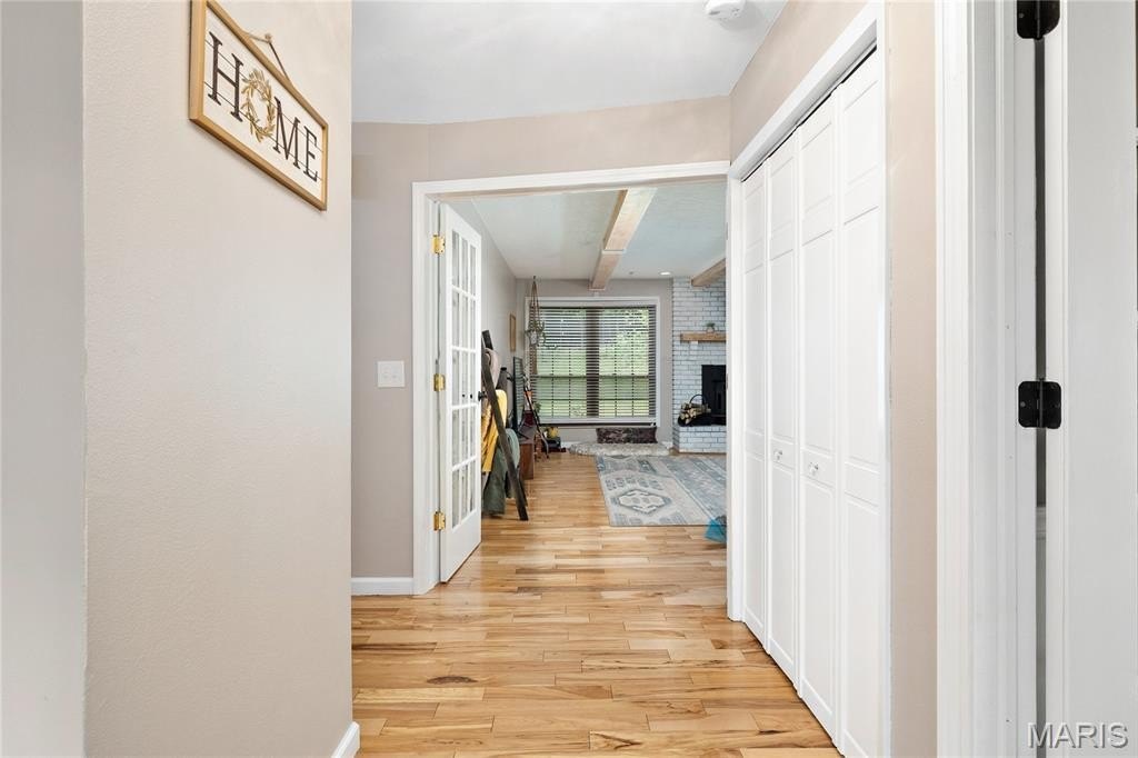 22 Sir Lawrence Dr – photo 3