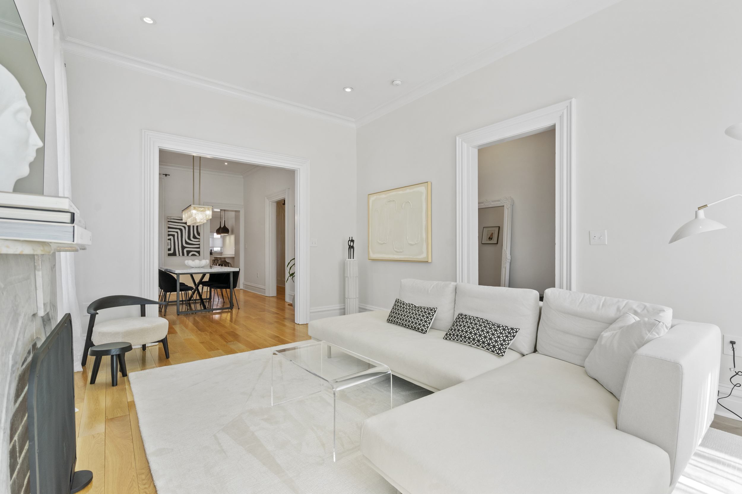 243 45th St – photo 4