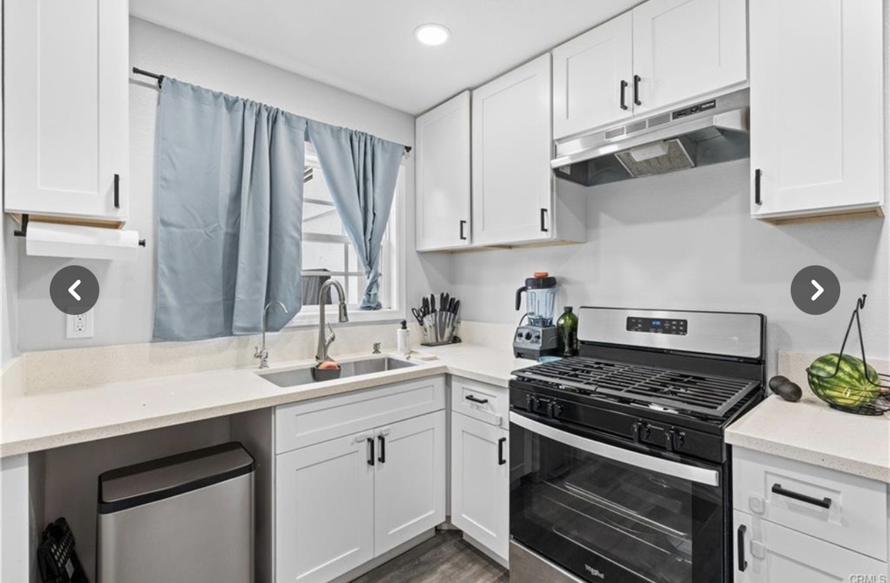 855 W 29th St – photo 4
