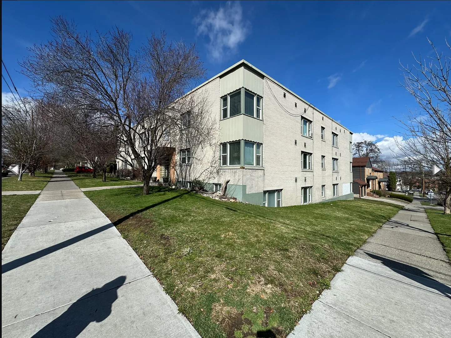 1806 W Pacific Ave – photo 3