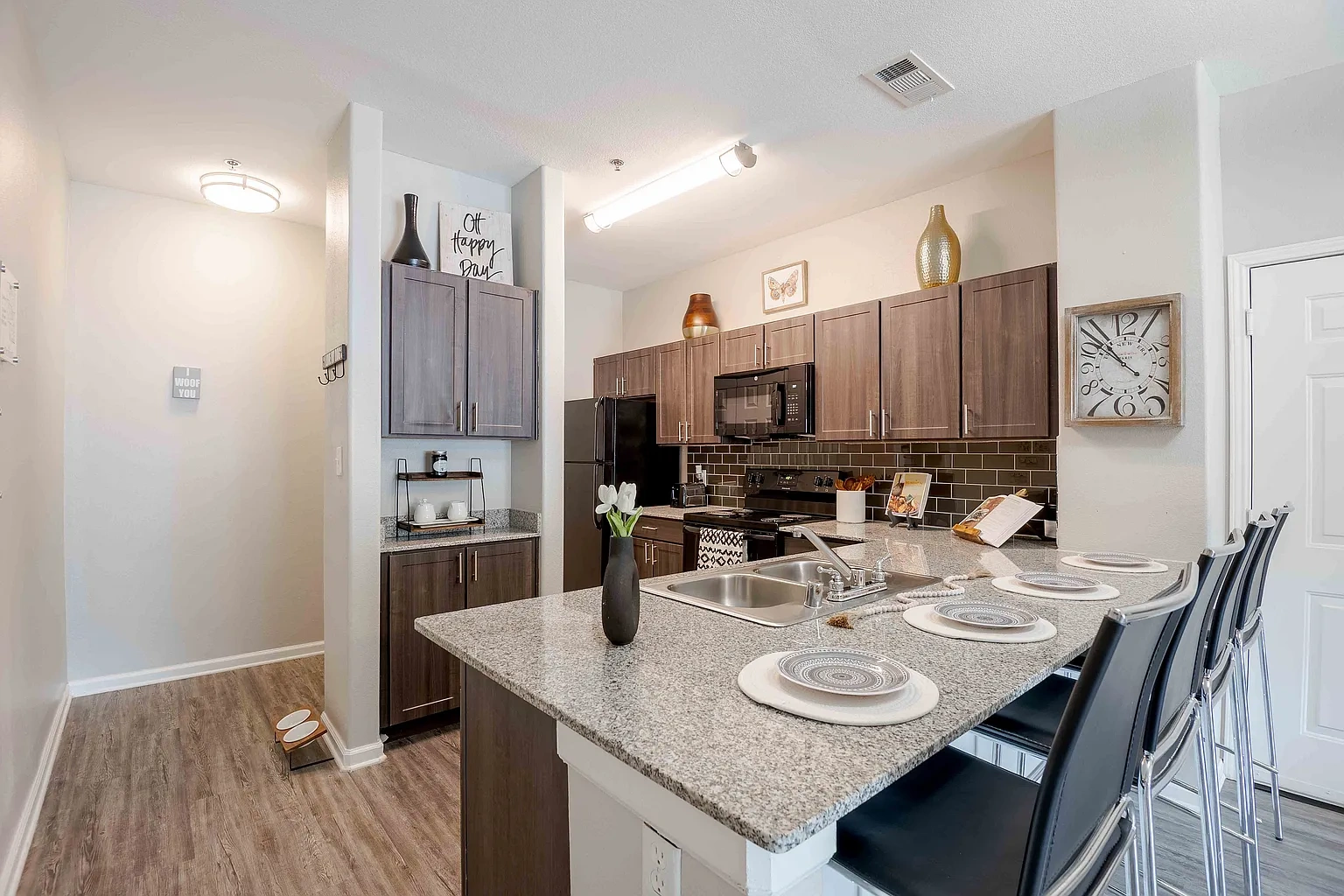 Outpost at Waco - Pricing Per Room – photo 4
