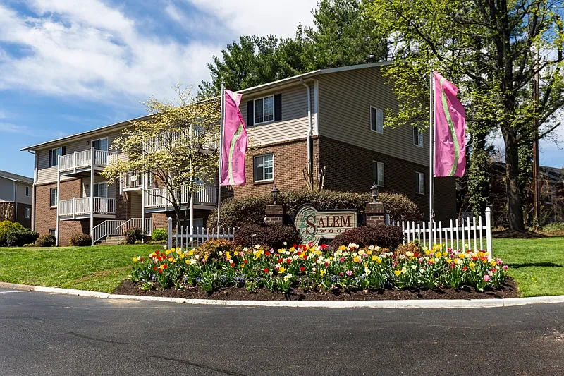 Salem Wood Apartments – photo 2